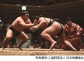 □希少 最終値下げ□日本レスリング協会80年史（レスリング】決勝控え 